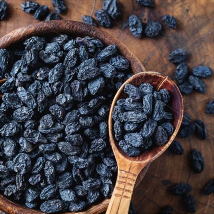 benefits of raisins​