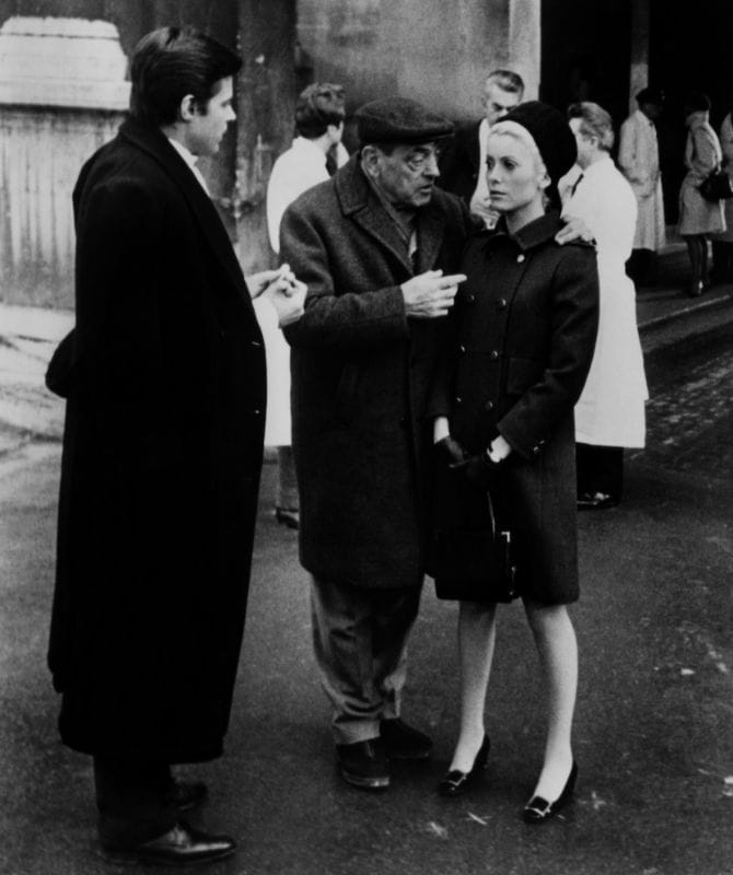 Catherine Deneuve with buckle pumps on Belle de Jour setin 1967 – Copyright Rue des ArchivesBCA